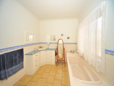 784 Lockwood Road, Lockwood