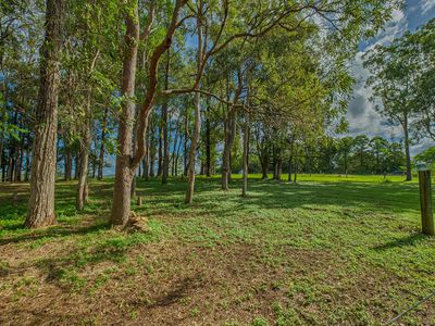 40 McGinn Road, Gheerulla