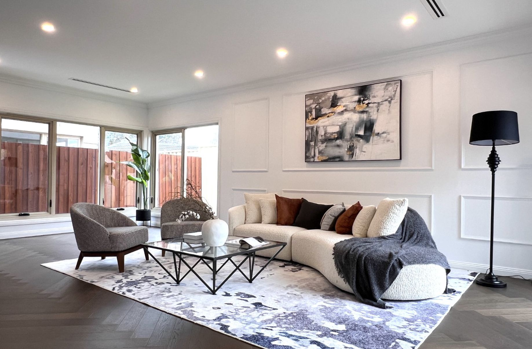 3 / 5 Barry Road, Burwood East