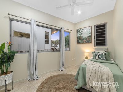 44 Lakeshore Circuit, Idalia