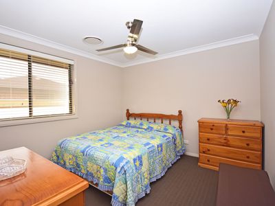 22 Keswick Parkway, Dubbo
