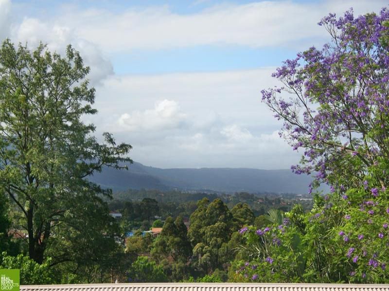 39 Hilltop Ave, Wollongong