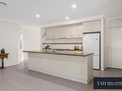 41 Pin Oak Drive, Wangaratta