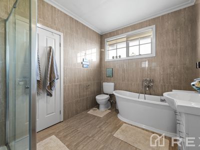 5 Branca Court, Narre Warren North