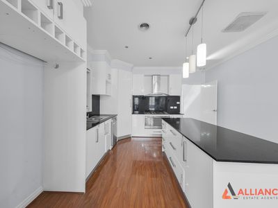 16 Juggal Close, Epping