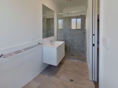 4A Preston Court, Dubbo