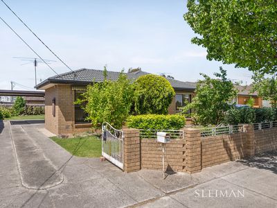 74 Wonganella Drive, Keilor East