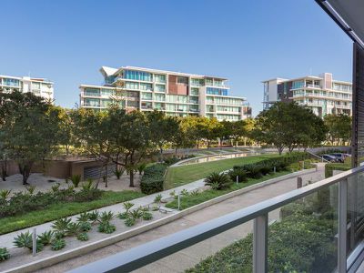 7204 / 2 Ephraim Island Parade, Paradise Point