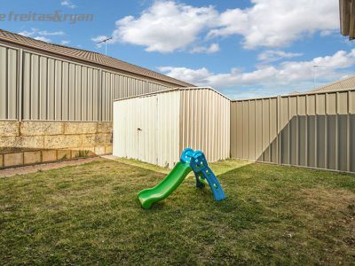 14 Glastonbury Street, Leda