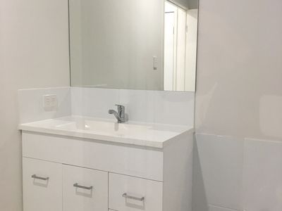 1 / 1 Swallowtail Street, Rosewood