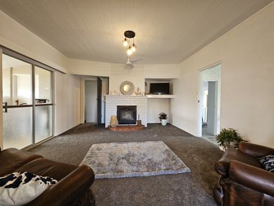 16 Chambers Street , Beachport