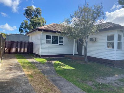 16 Griffen Street, Hamlyn Heights