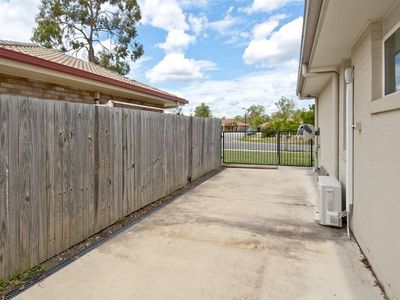 14 Hilltop Crescent, Flagstone