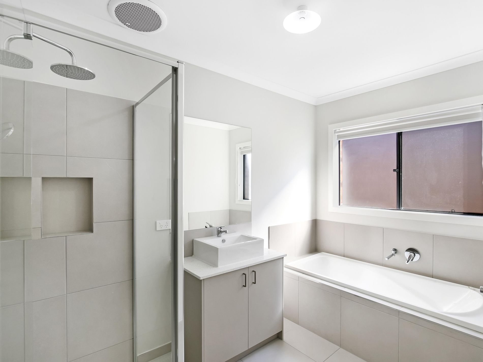 39 Tecoma Street, Manor Lakes