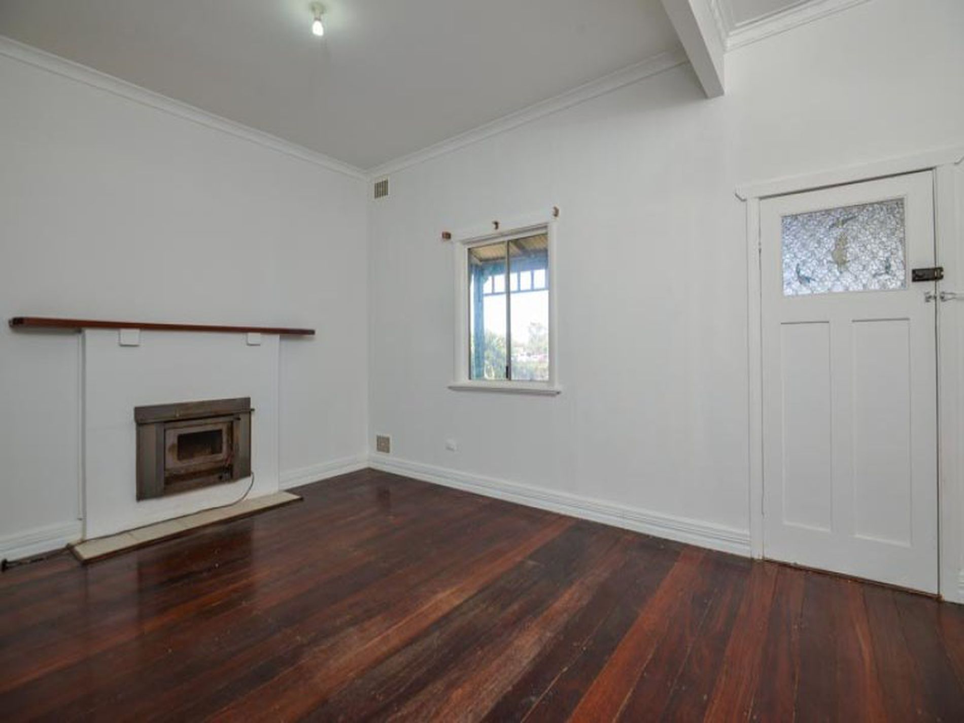 43 Federal Road, Boulder