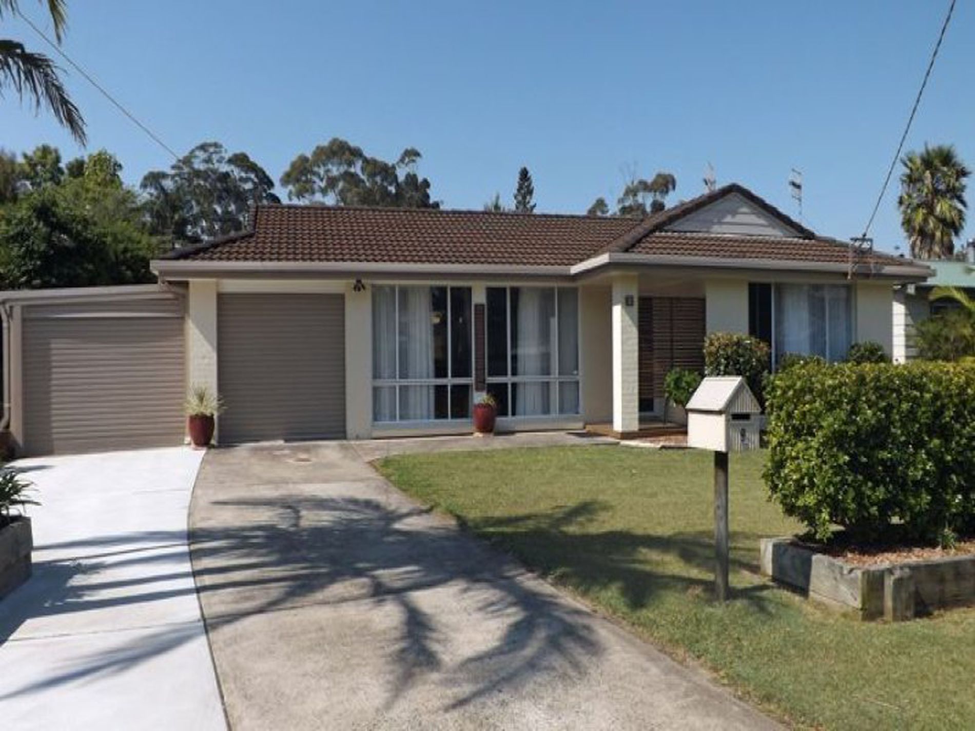 9 Saturn Avenue, Lake Tabourie