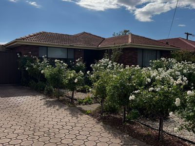 90 Main Road East, St Albans