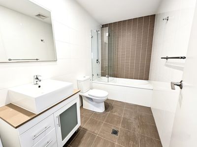 A607 / 1-17 Elsie Street, Burwood