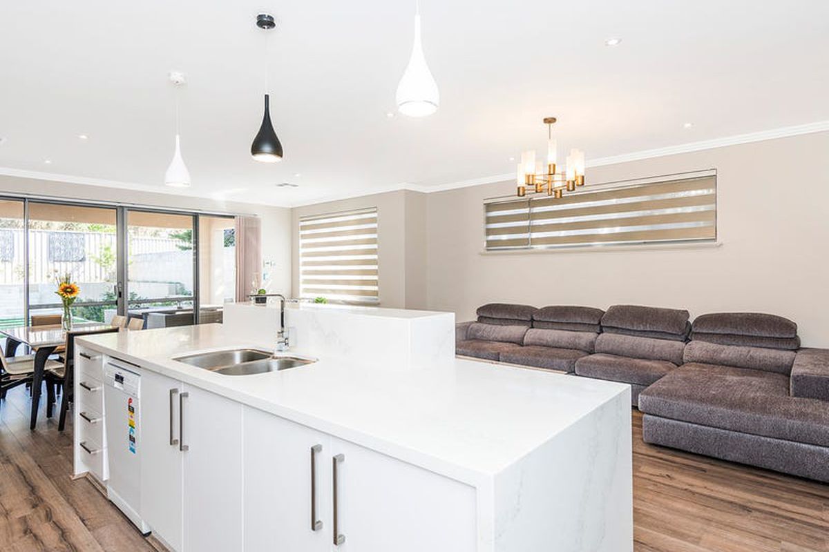 2A Genesta Crescent, Dalkeith