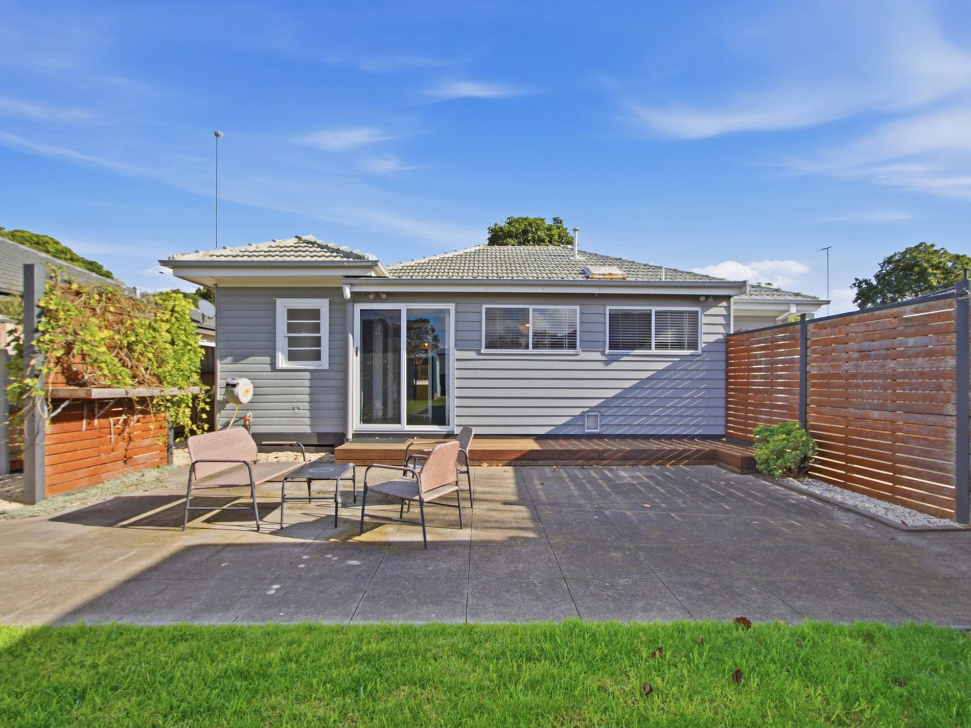 122 Lansdowne Street, Sale