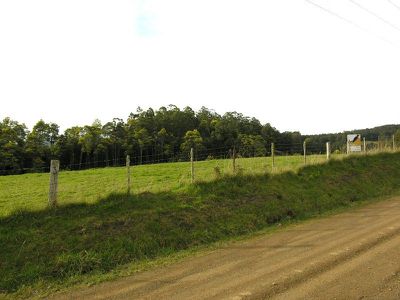 Sculthorpes Road, Nicholls Rivulet