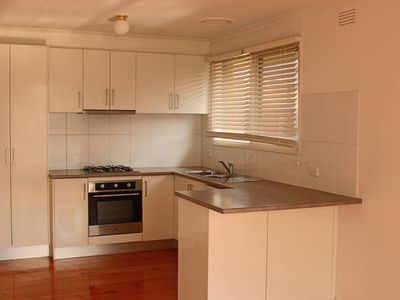 5 Charles Street, Belmont