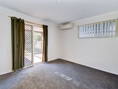 14B Lark Street, Longreach