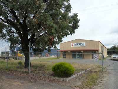 154 Golf Course Road, Horsham