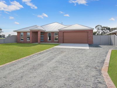 77 Jude Street, Howlong
