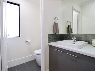2 Whinhill Loop , Baldivis