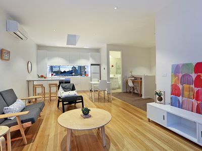 11a Collins Street, Geelong West