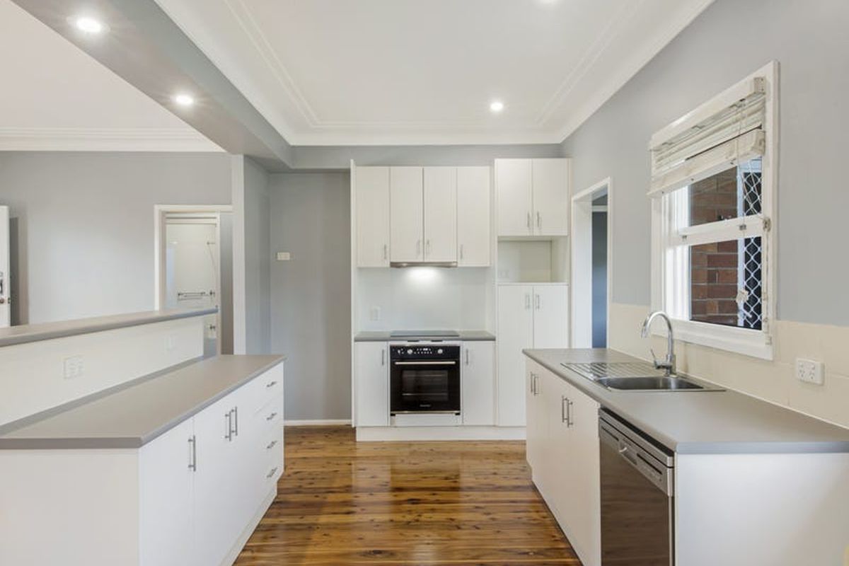 11 Henry Parry Drive, East Gosford