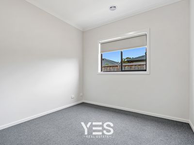 22 Shoveler Street, Clyde North