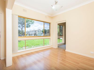 1 / 351 Sir Donald Bradman Drive, Brooklyn Park