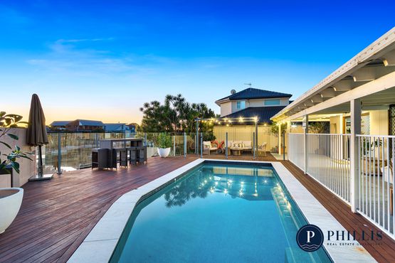 100  Oxley Drive , Paradise Point