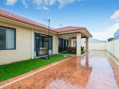 12 Carmine Close, Southern River
