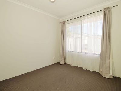 12 Mayflower Close , Port Kennedy