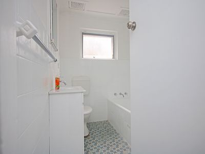 2 / 14 Garrong Road, Lakemba