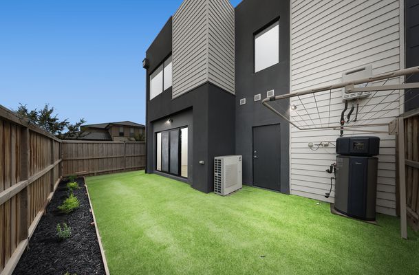 2 Homage Avenue, Fraser Rise