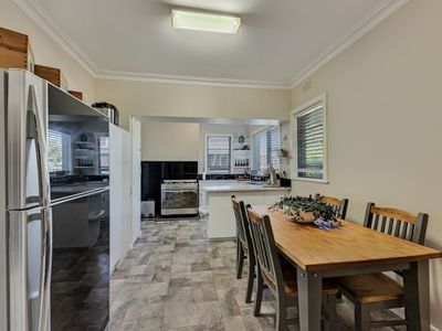 99 Swan Street, Wangaratta
