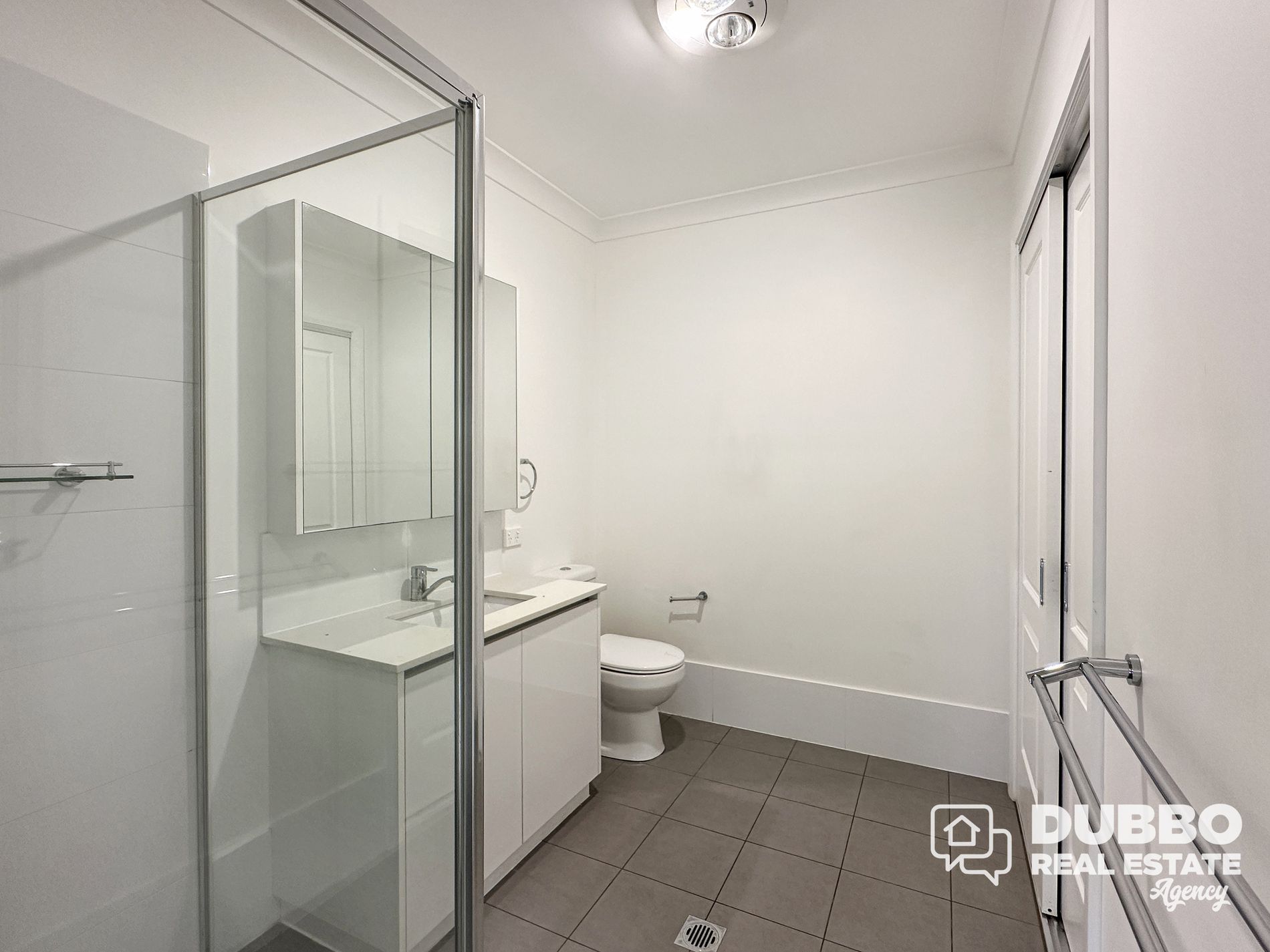 5A Amber Court, Dubbo