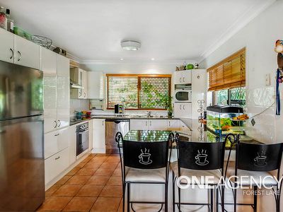 4 Dunraven Close, Durack