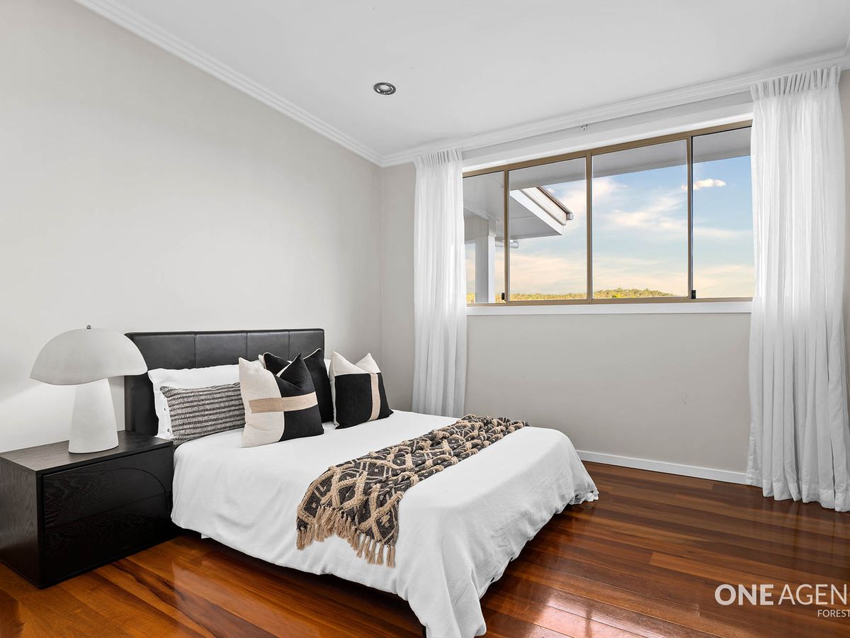 14 Seanna Place, Brookwater