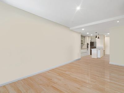 10 / 39 Clarence Road, Indooroopilly