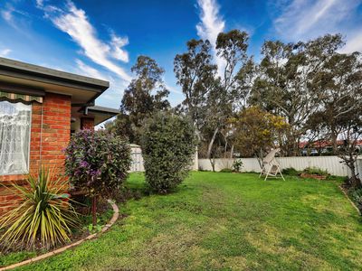 15 Lauren Court, Kangaroo Flat