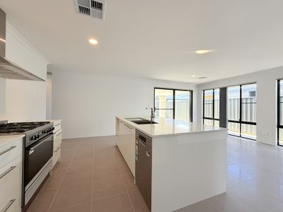 49 Jacaranda Road, Hammond Park