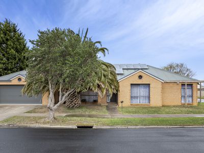 63 Homestead Drive, St Albans Park