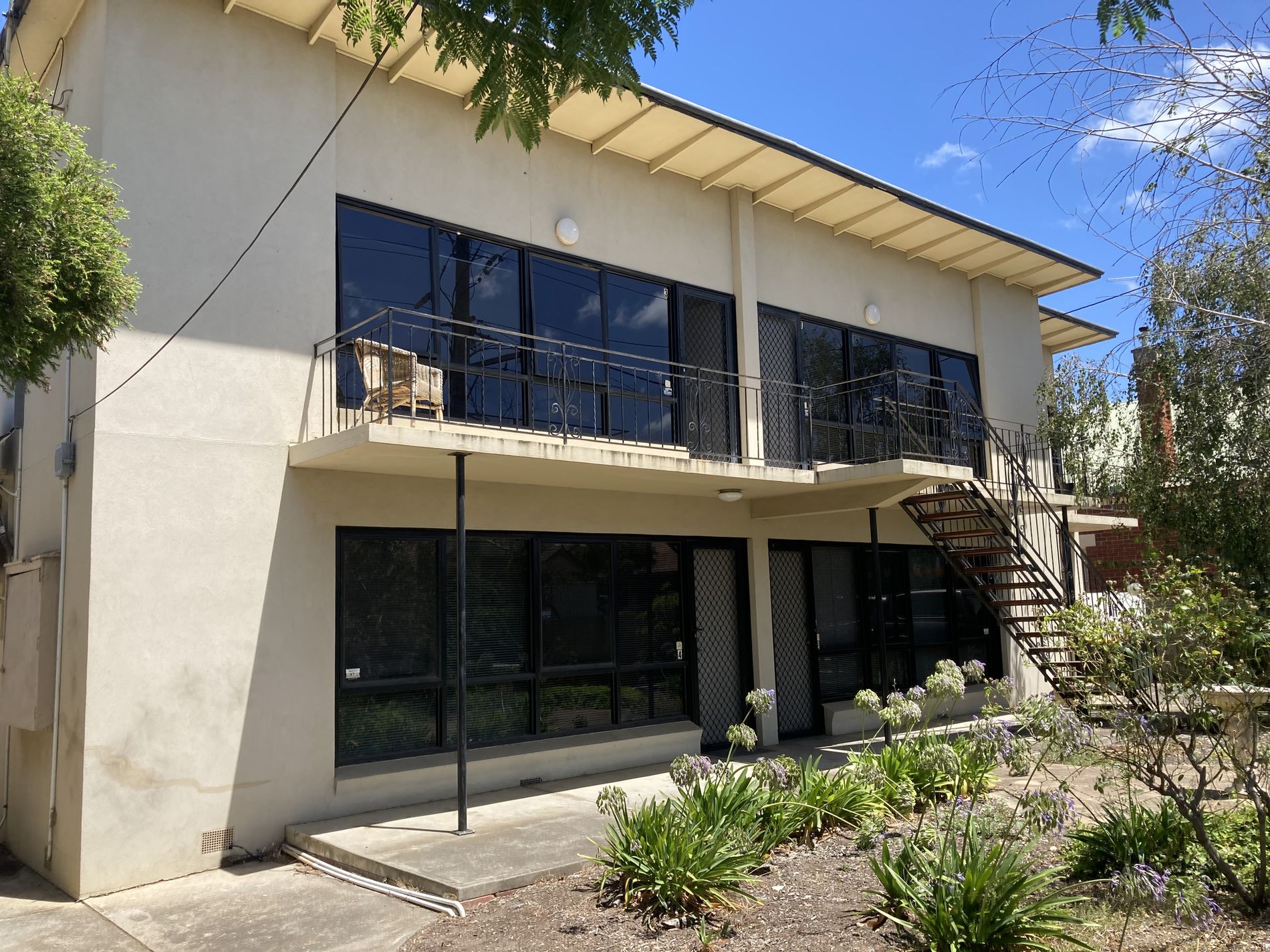 2 / 90 McKillop Street, Geelong