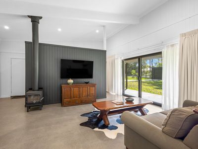 53 Stratford Park Drive, Pomona