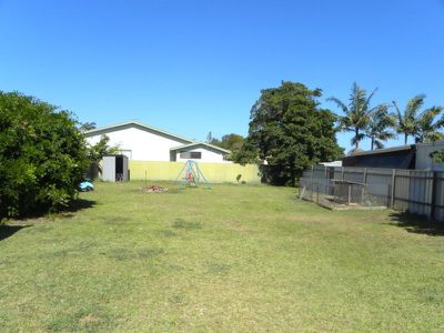 4 Iverison Rd, Sussex Inlet